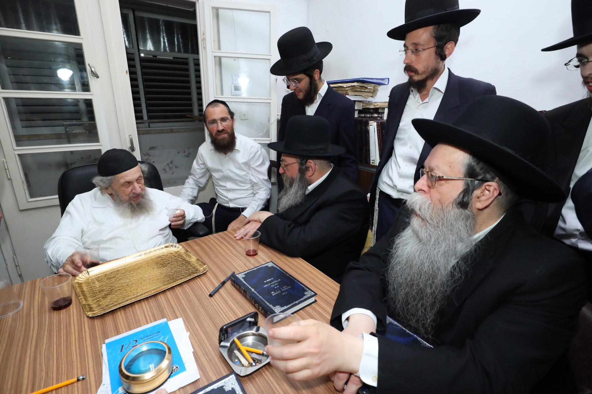 מעמד 'לחיים' לרגל הוצאת הספר 'שיח דבר' ממכתביהם של שר התורה וגאון ישראל