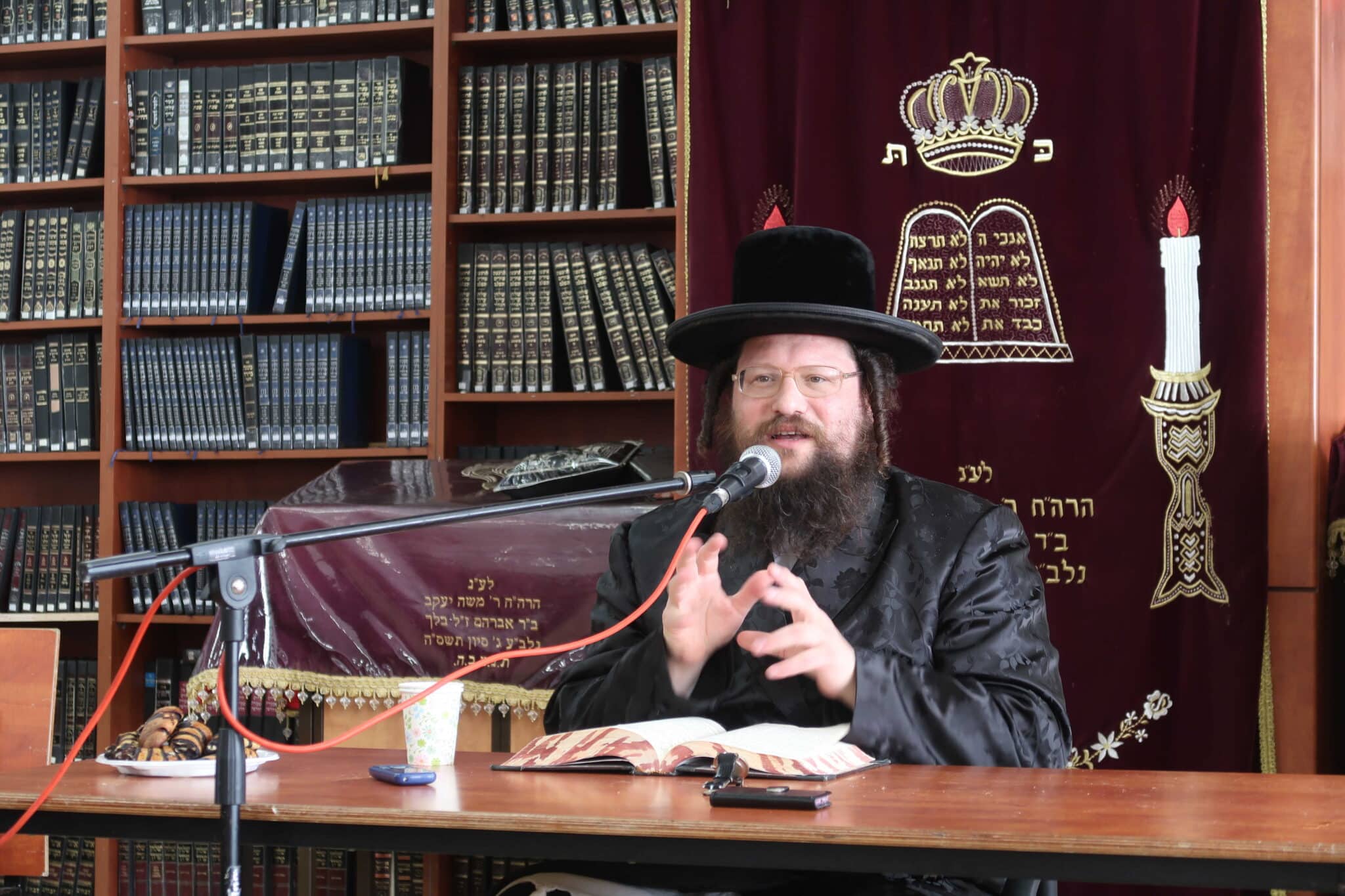 ראש ישיבת פיטסבורג בשיחת חיזוק לקראת הימים הנוראים • גלריה