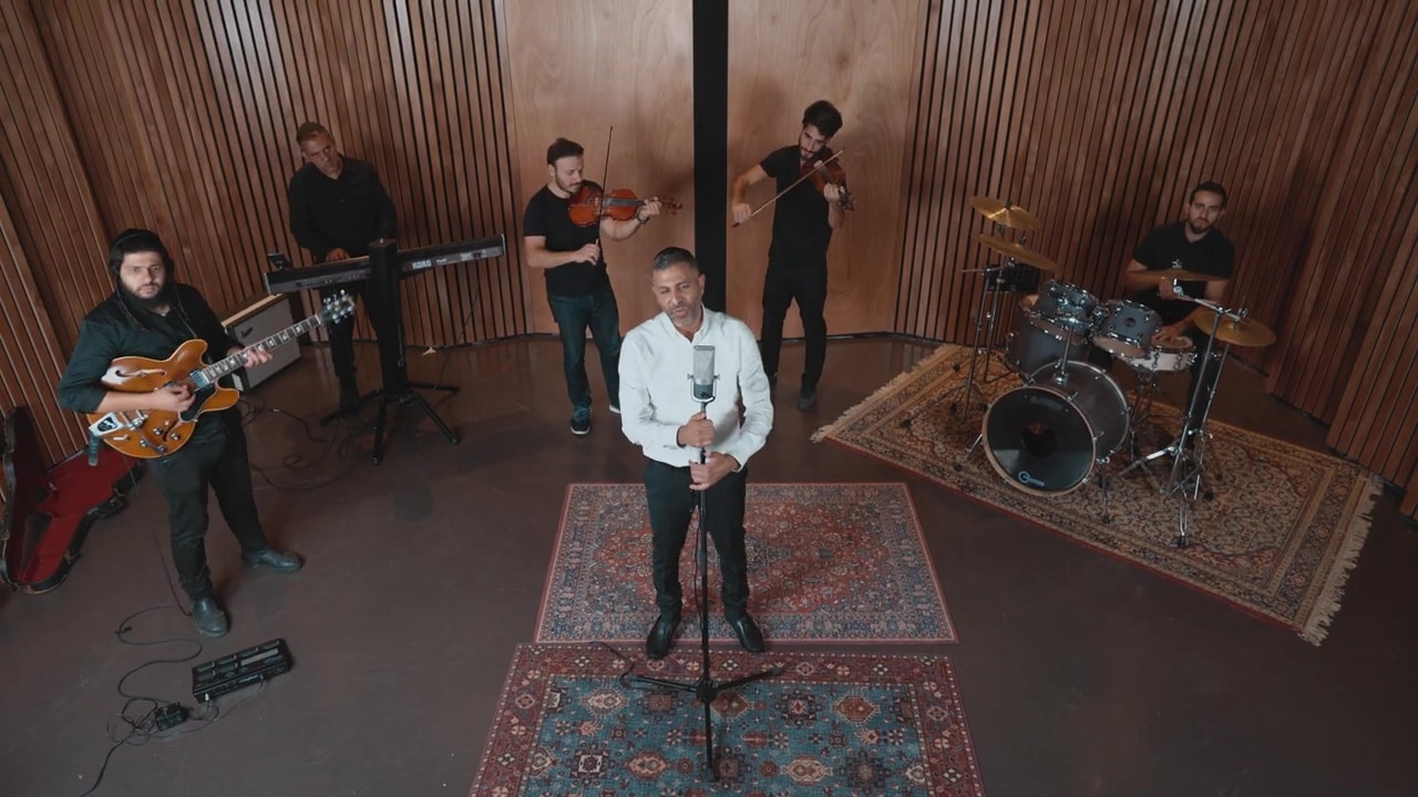 יאיר דוד בסינגל-קליפ חדש: "דקה של טוב"