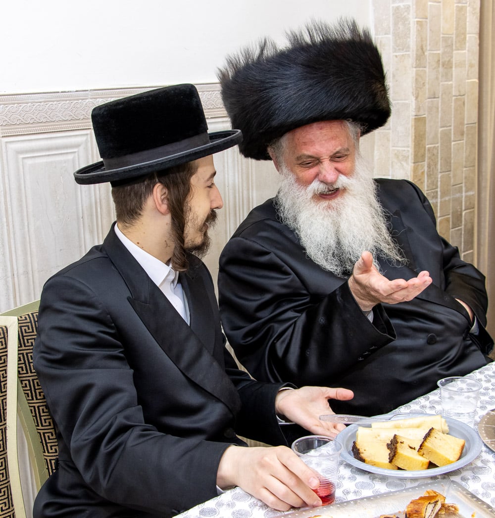 אדמו"רים ורבנים בבר מצווה לנכד הגר"ש זולדן שליט"א מו"ץ דסערט ויז'ניץ