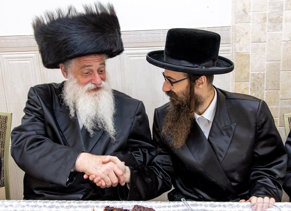 אדמו"רים ורבנים בבר מצווה לנכד הגר"ש זולדן שליט"א מו"ץ דסערט ויז'ניץ