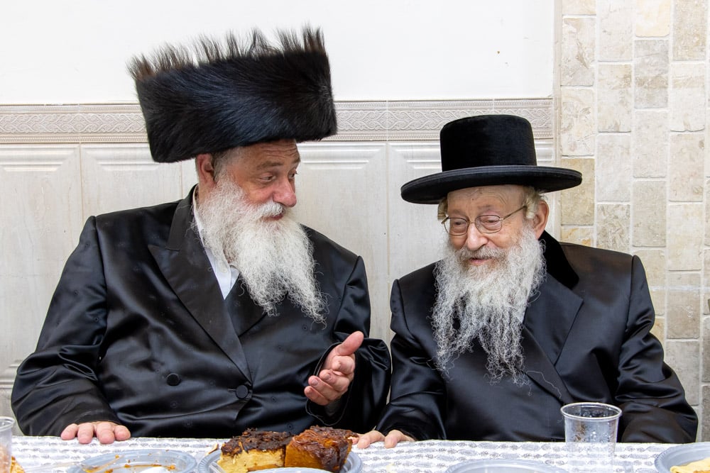 אדמו"רים ורבנים בבר מצווה לנכד הגר"ש זולדן שליט"א מו"ץ דסערט ויז'ניץ