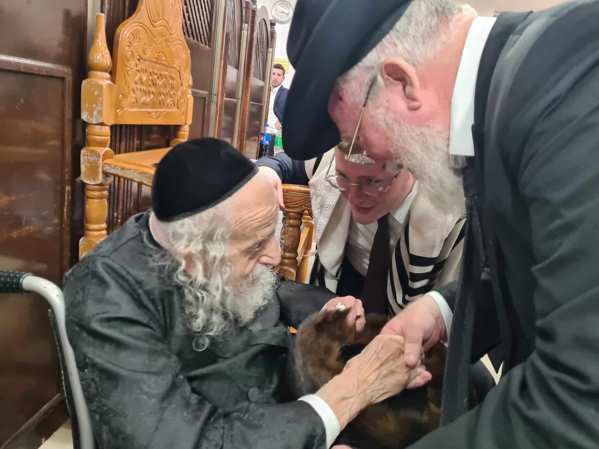 ברית לנכד הגאון ר' אברהם ארלנגר שליט"א