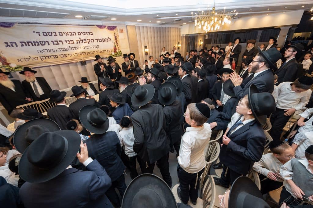 גלריה: כך חגגו פלג הרב פרידמן את שמחת החג גלריה: כך חגגו פלג הרב פרידמן את שמחת החג