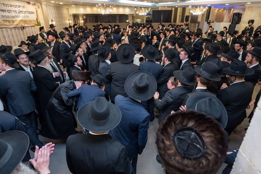 גלריה: כך חגגו פלג הרב פרידמן את שמחת החג גלריה: כך חגגו פלג הרב פרידמן את שמחת החג