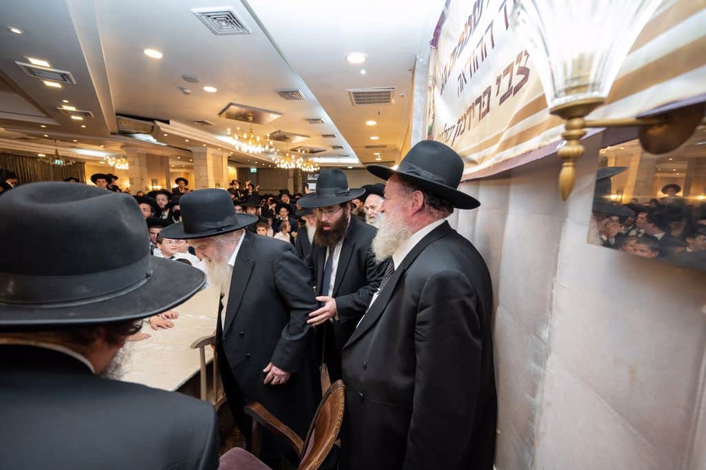 גלריה: כך חגגו פלג הרב פרידמן את שמחת החג גלריה: כך חגגו פלג הרב פרידמן את שמחת החג