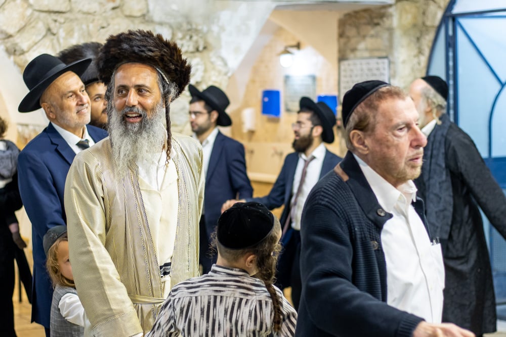 שמחת בית השואבה במירון • צפו בתיעוד: