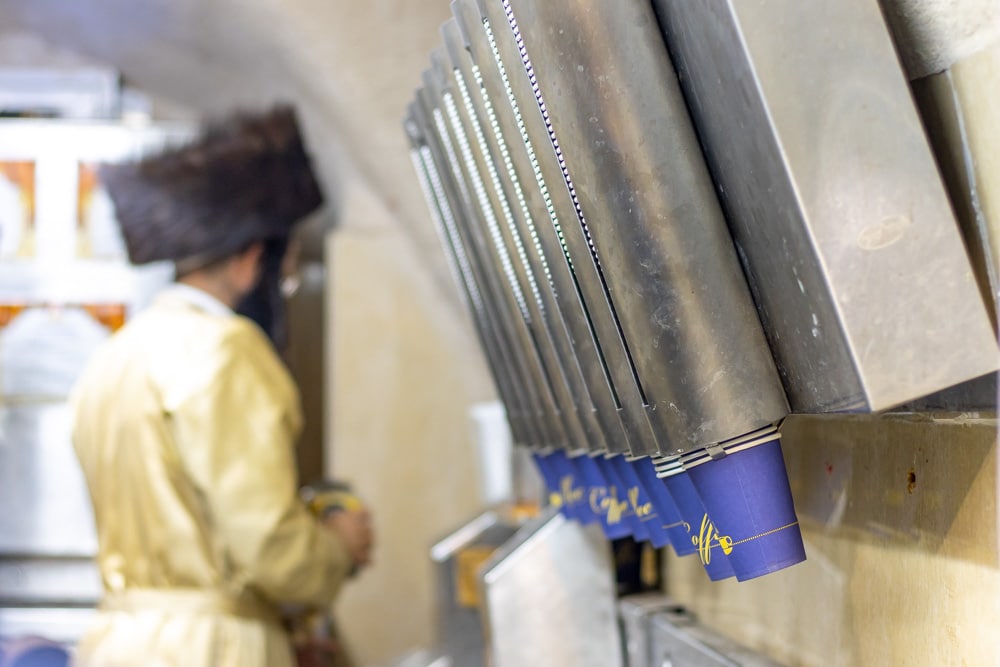 שמחת בית השואבה במירון • צפו בתיעוד: