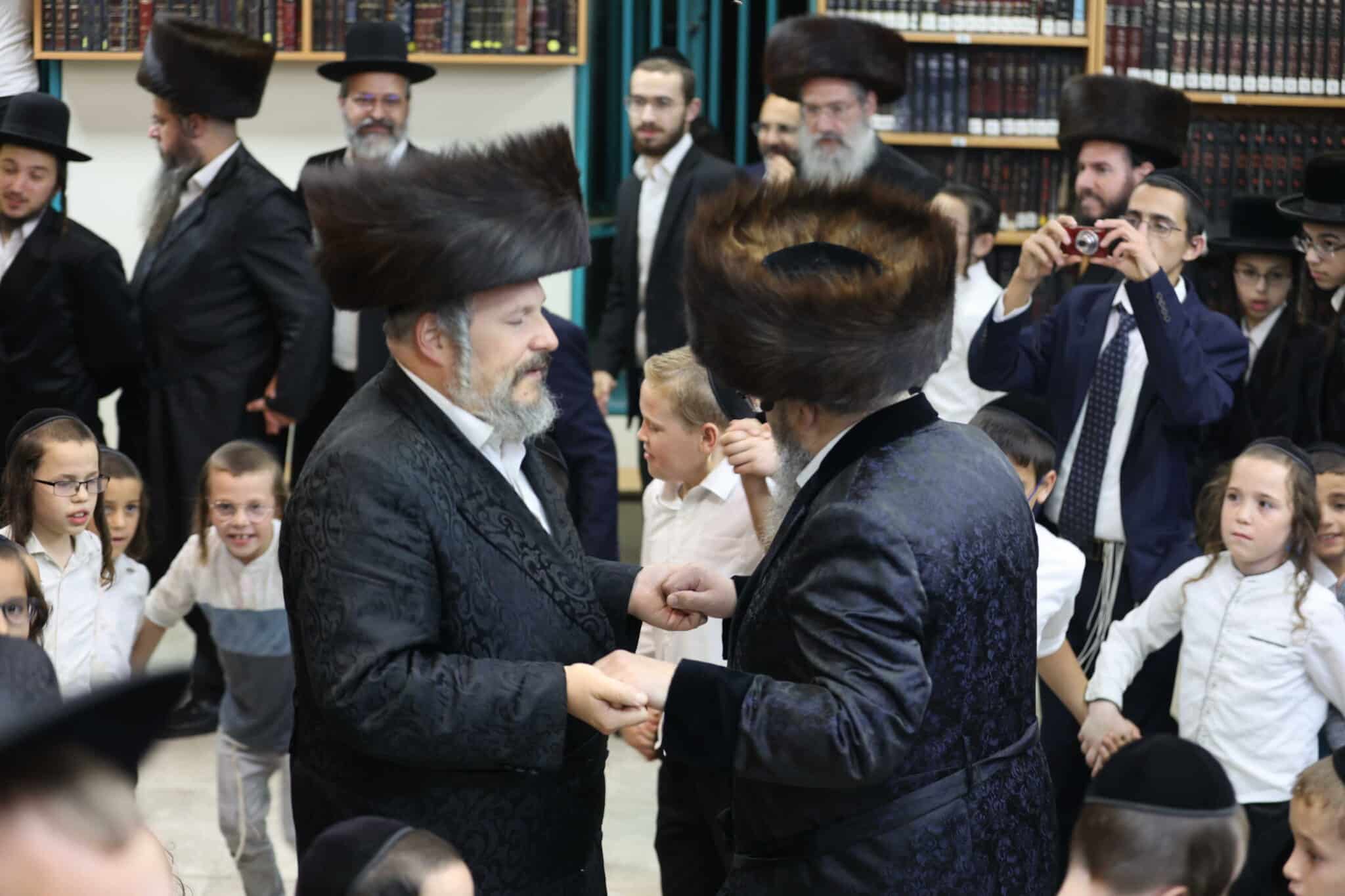 שמחת בית השואבה בחצה"ק באסטאן