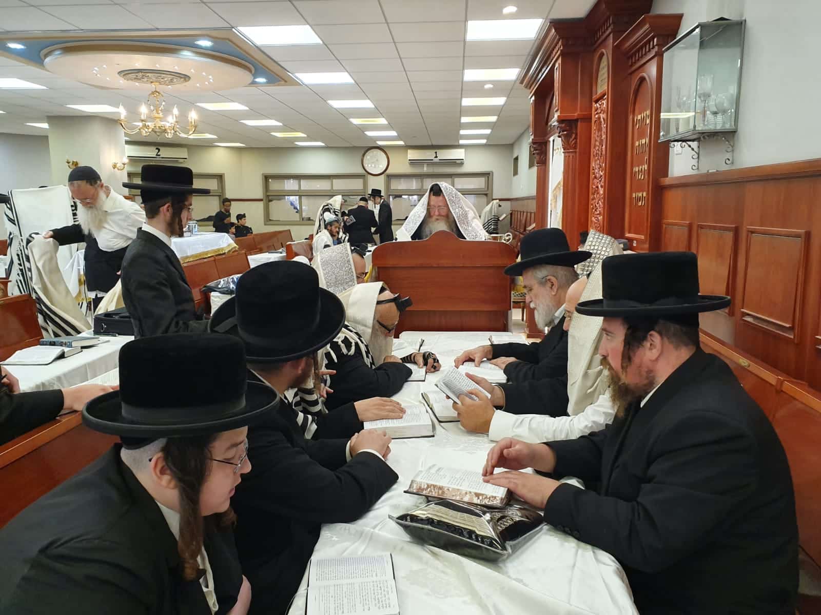 יוֹם תְּרוּעָה יִהְיֶה לָכֶם • ראש השנה תשפ"ג בחצה"ק קרעטשניף - קרית גת