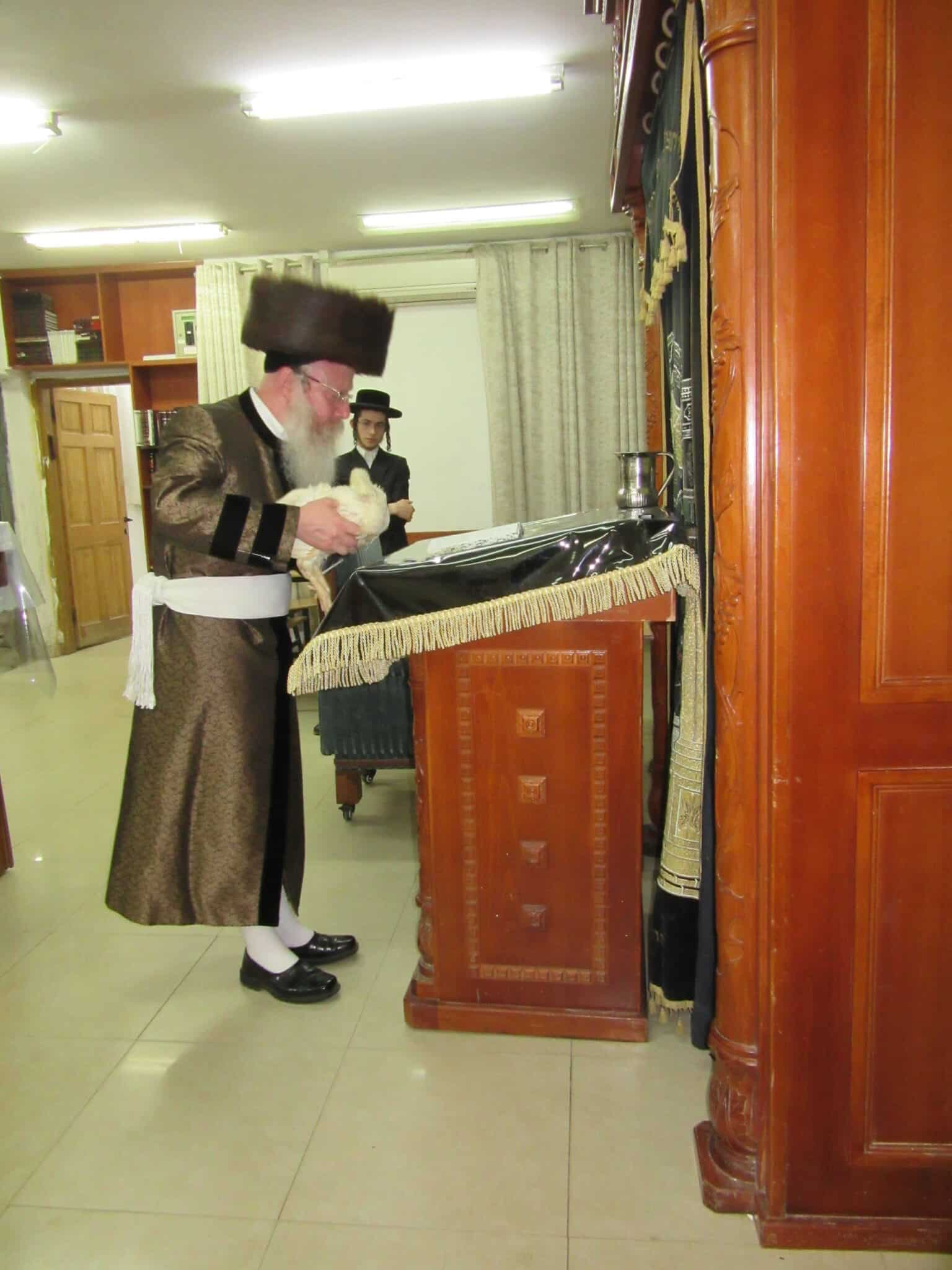 היום יִהְיֶה הָאוֹת הַזֶּה • ערב יום הקדוש בחצה"ק קרעטשניף - קרית גת