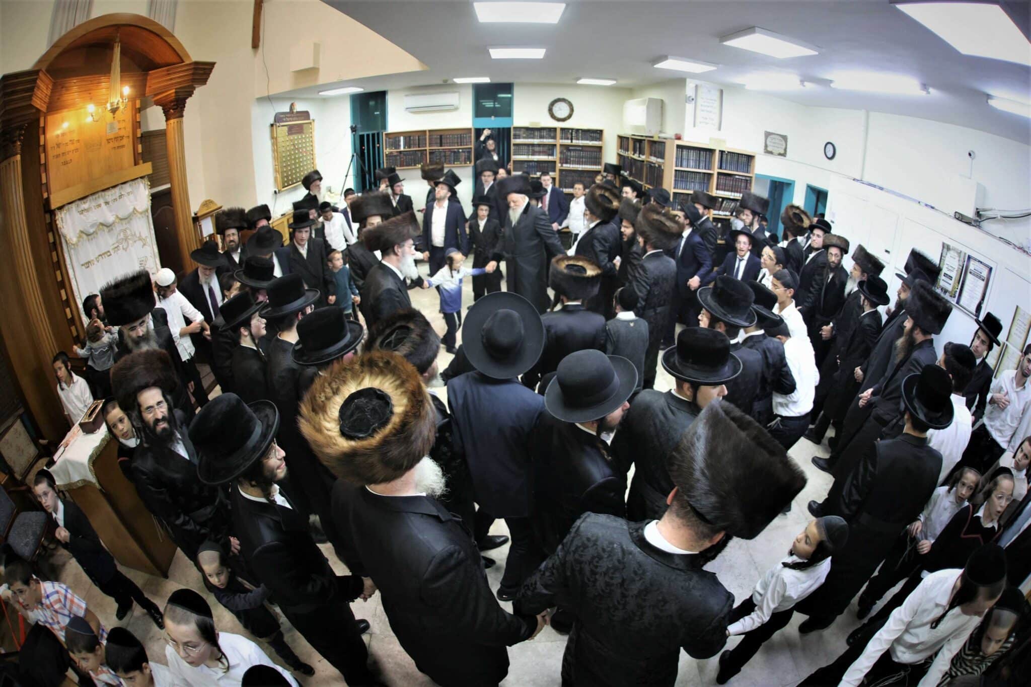 שמחת בית השואבה בחצה"ק באסטאן