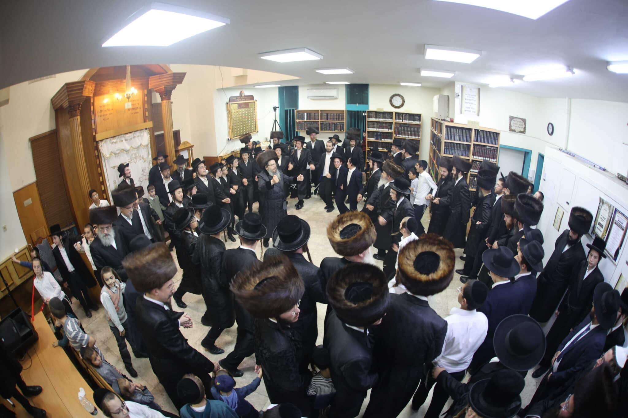 שמחת בית השואבה בחצה"ק באסטאן