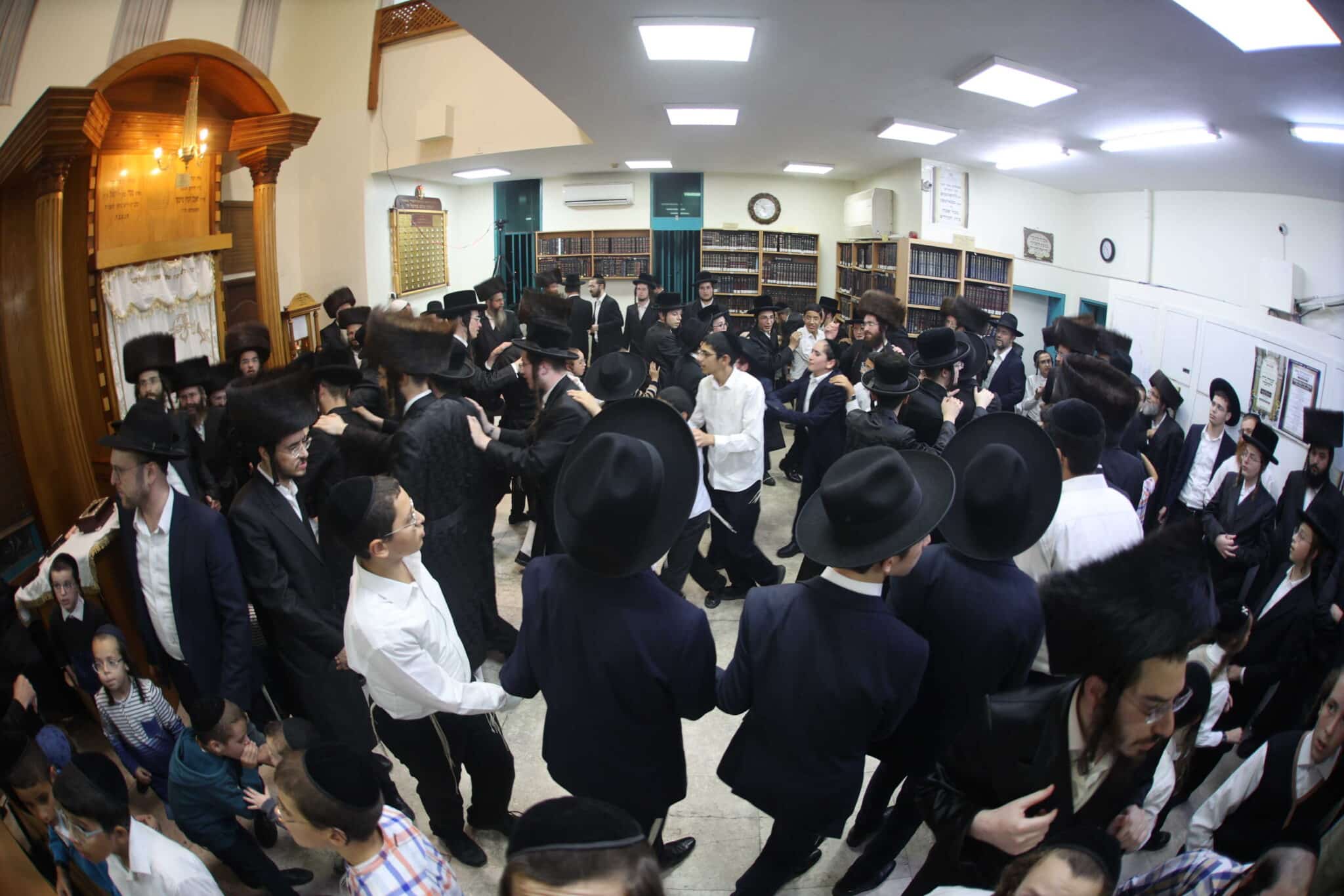 שמחת בית השואבה בחצה"ק באסטאן