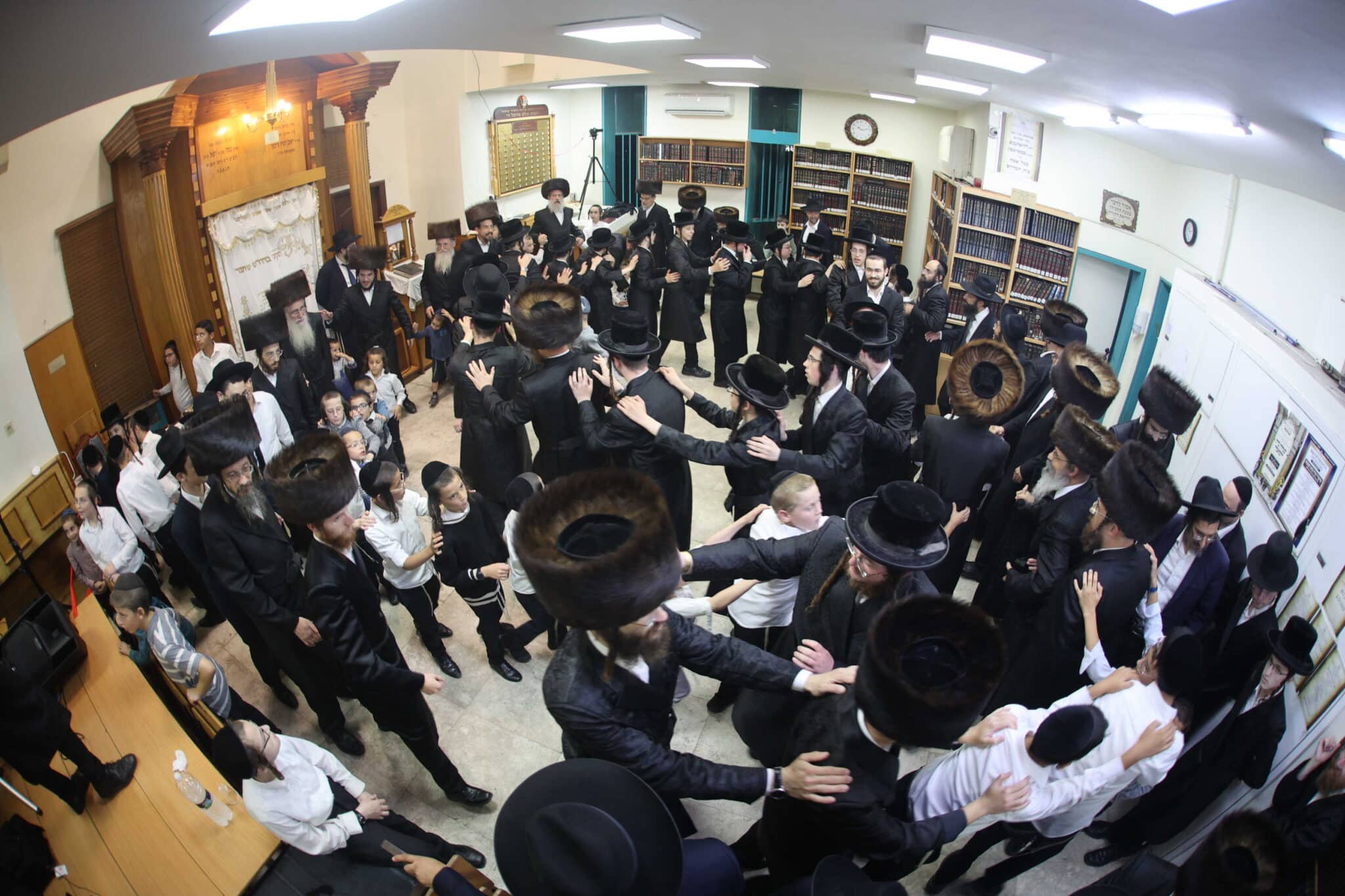 שמחת בית השואבה בחצה"ק באסטאן