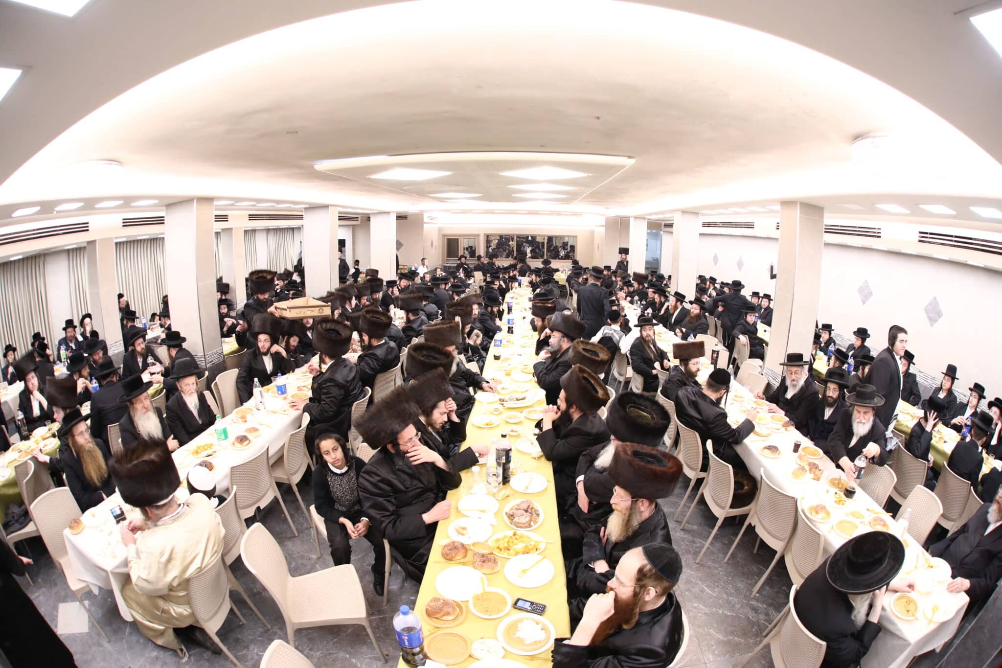 מעמד הכנסת ס"ת לביהמ"ד 'תורה ויראה' • תיעוד