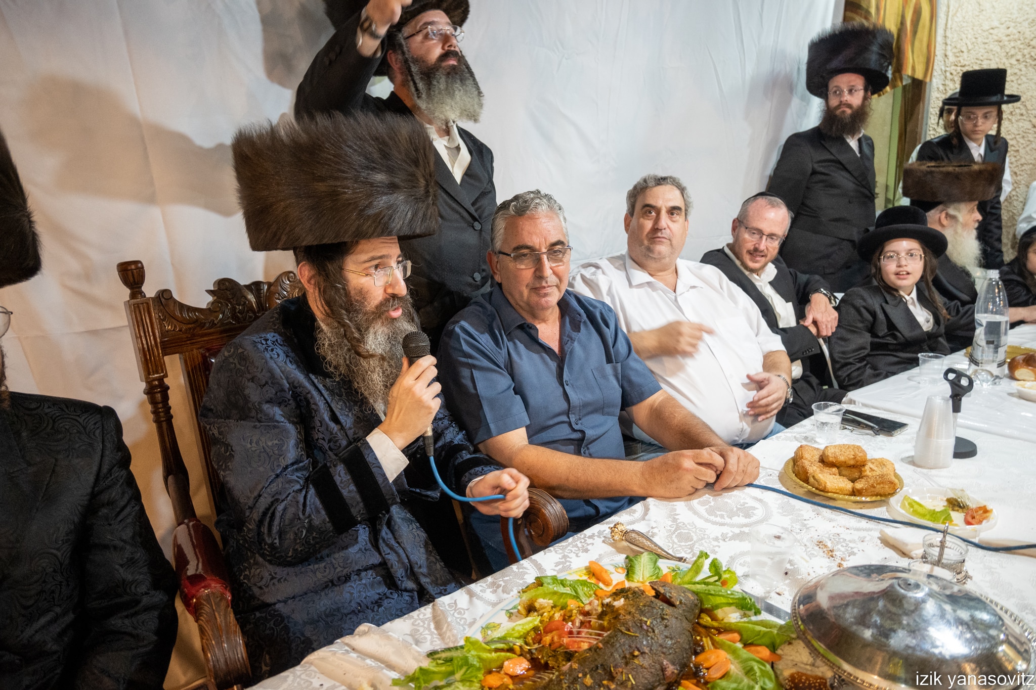 שמחת בית השואבה בחצר הקודש קליוולנד • תיעוד