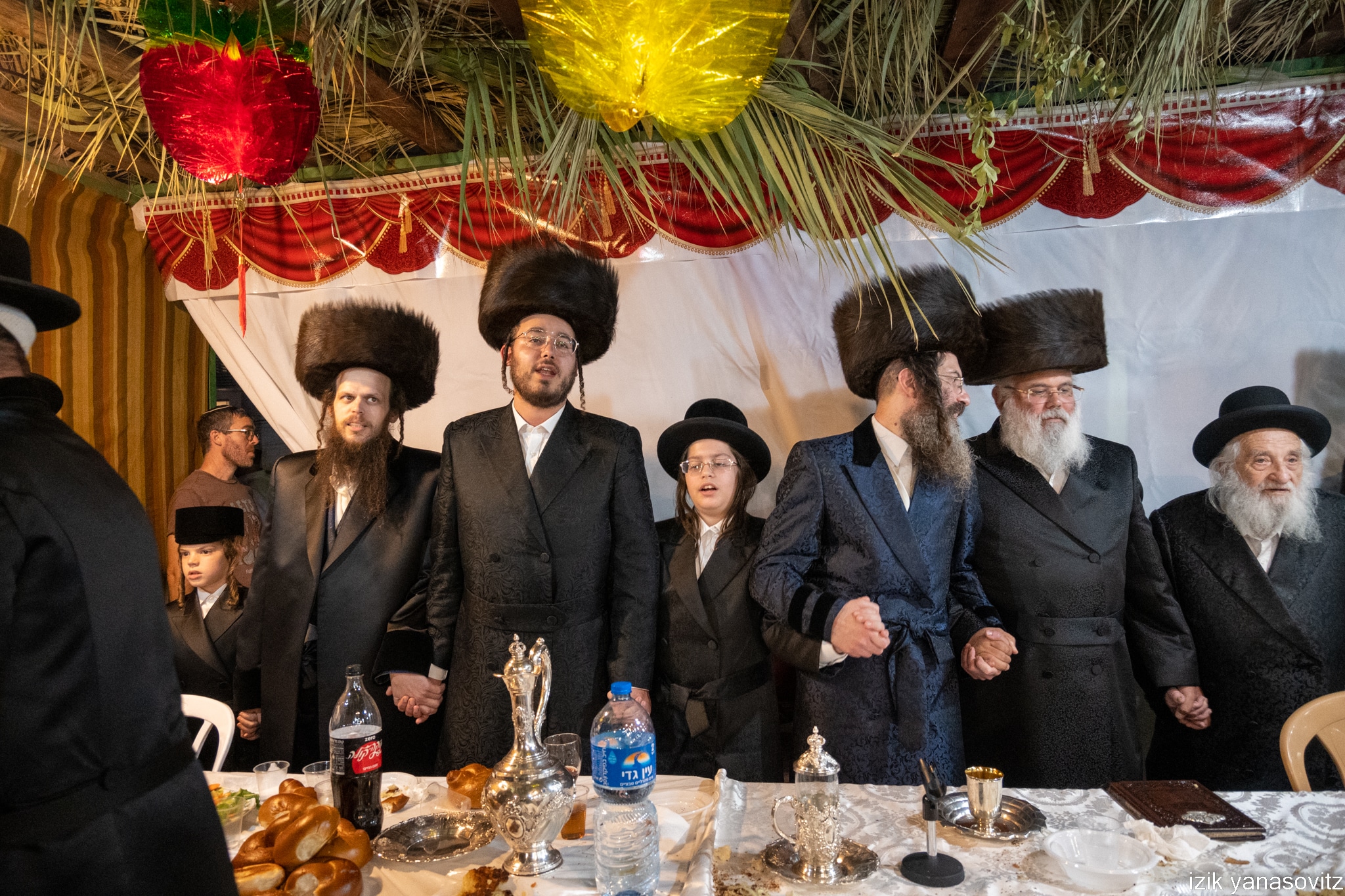 שמחת בית השואבה בחצר הקודש קליוולנד • תיעוד