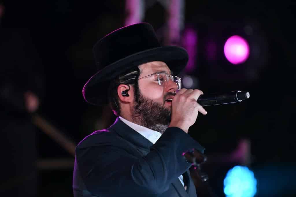 קרוב לרבבה במעמד כבוד התורה באלעד • גלריה: