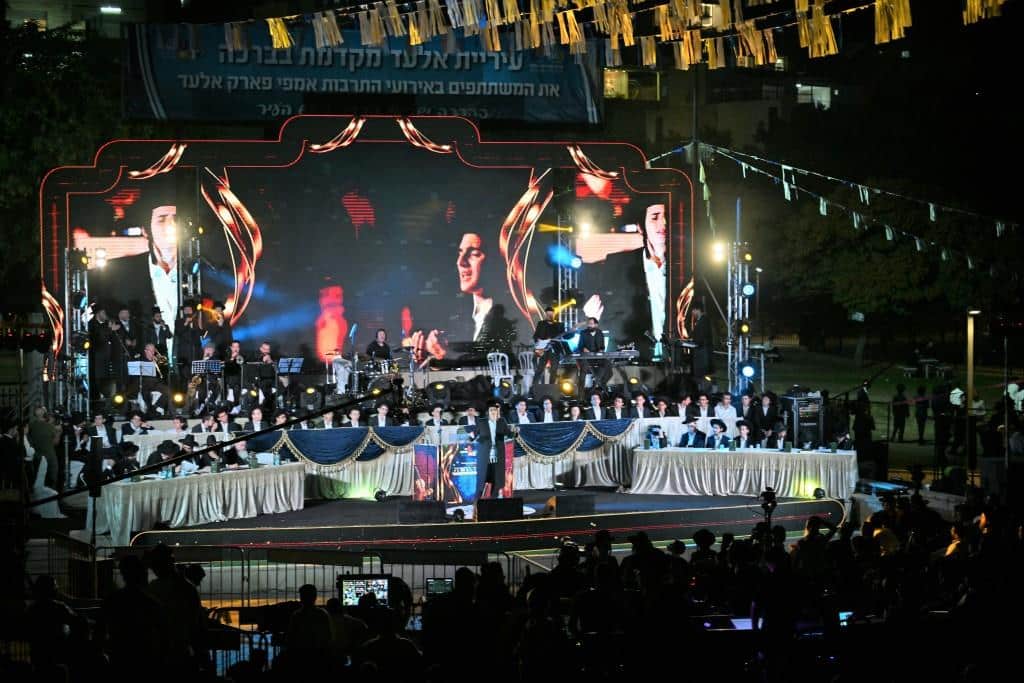 קרוב לרבבה במעמד כבוד התורה באלעד • גלריה: