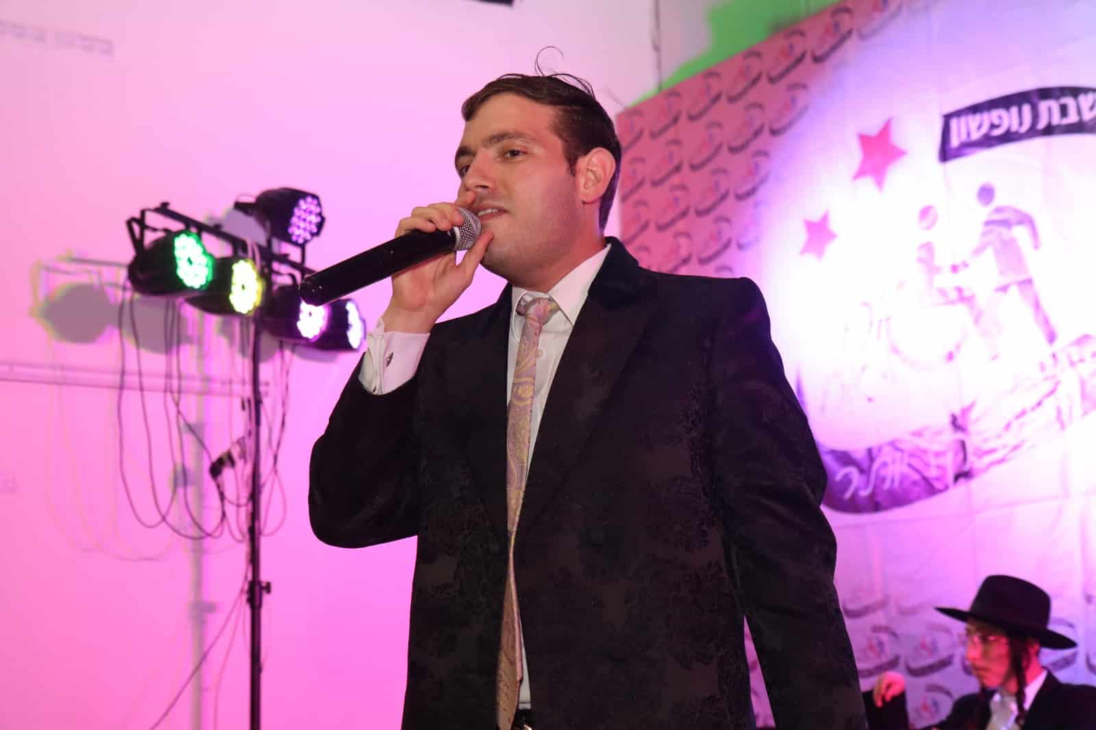 שמחת בית השואבה המרכזית של ארגון החסד "אח לאח" • גלריה