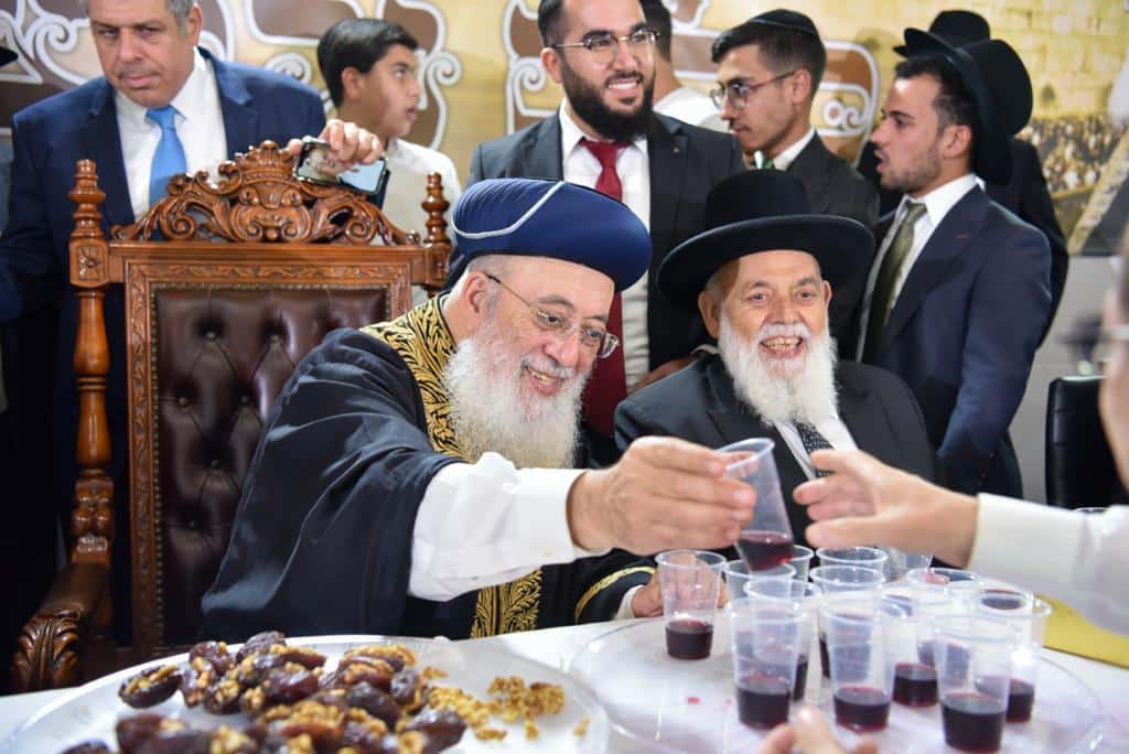 אלפים נטלו חלק במעמד הקבלת פני רבו למרן הראשון לציון הגרש"מ עמאר • צפו בתיעוד: