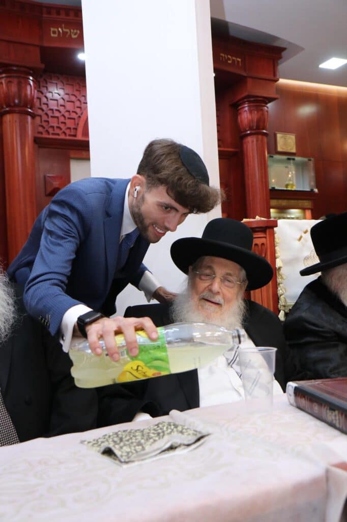 גלריה: הקבלת פני רבו אצל 'הבאר שרים'