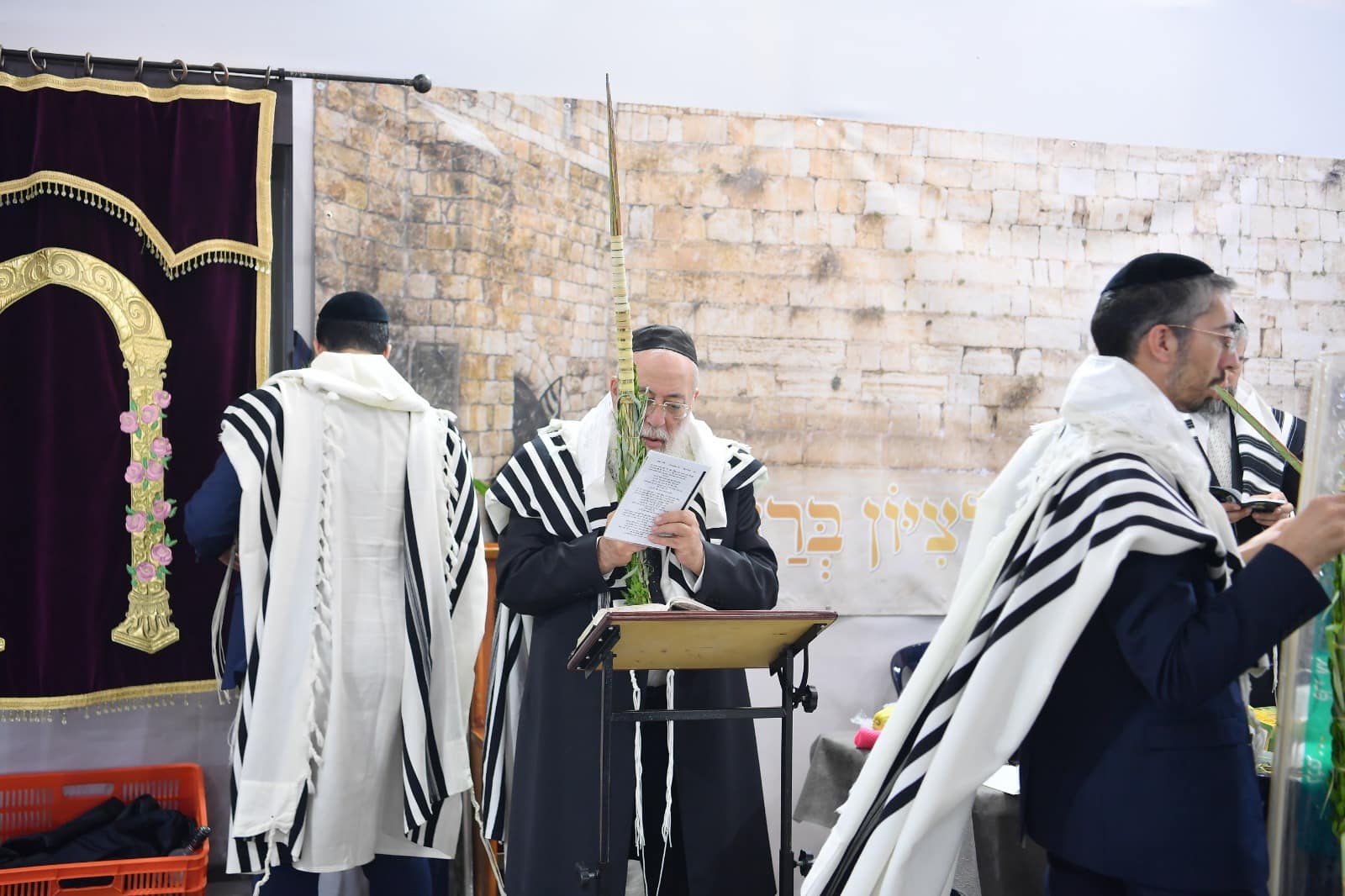 הושענא רבה אצל הגאון רבי שלמה עמאר • תיעוד