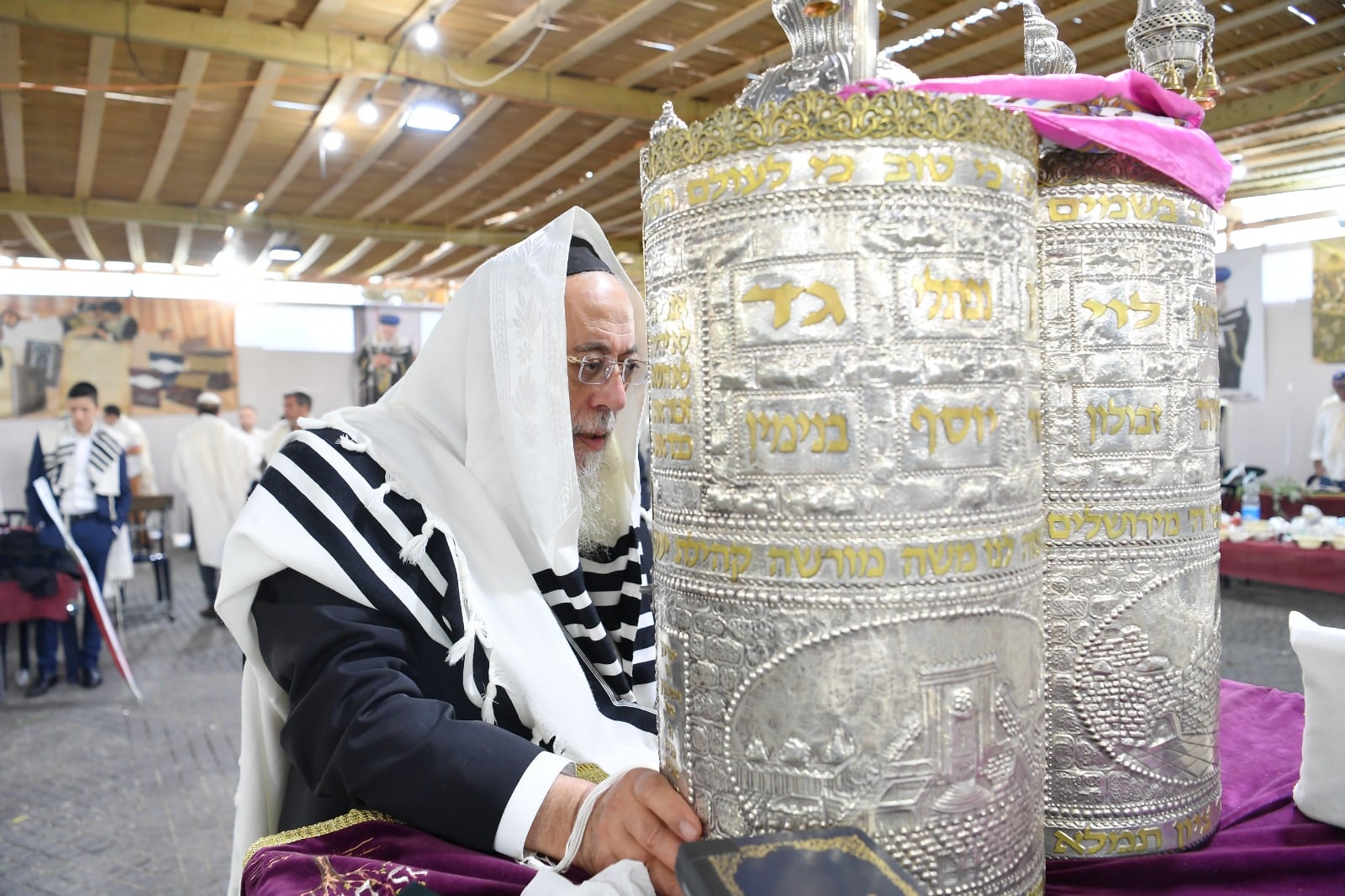 הושענא רבה אצל הגאון רבי שלמה עמאר • תיעוד