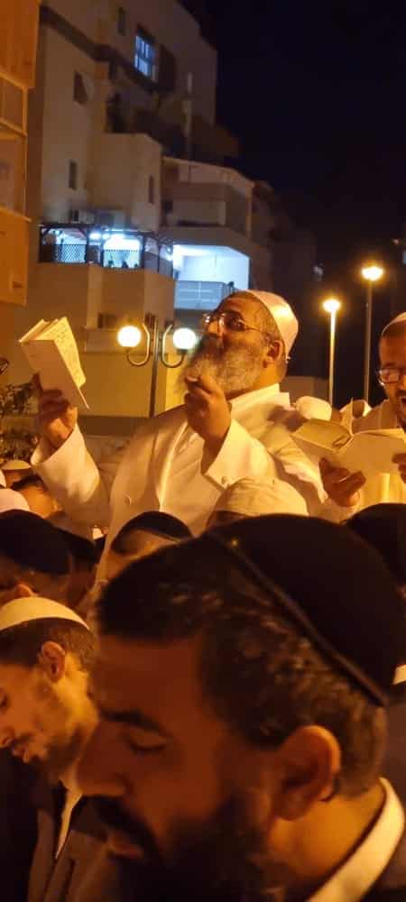 אלפים במעמד הקבלת פני רבו במעונו של הגה"צ רבי ישראל אברג'ל שליט"א