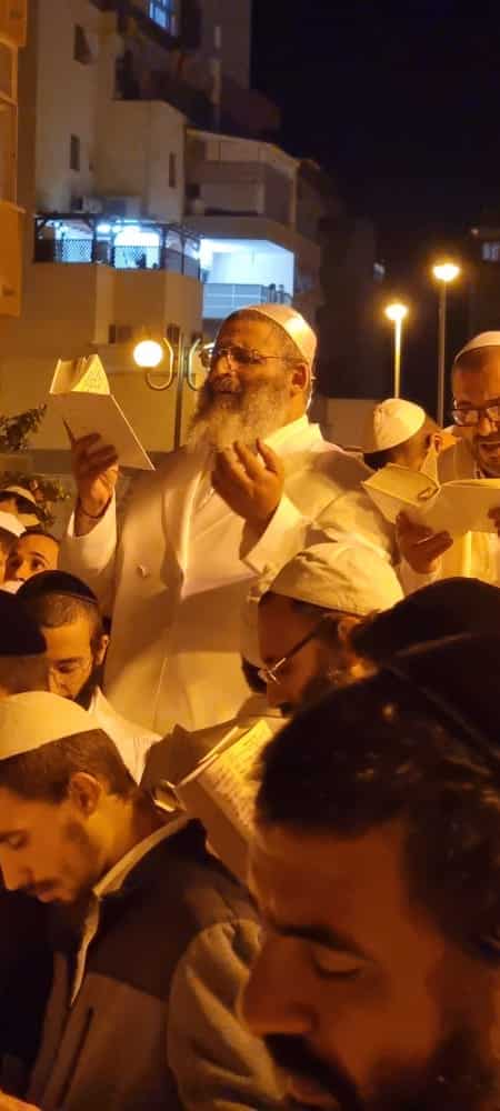 אלפים במעמד הקבלת פני רבו במעונו של הגה"צ רבי ישראל אברג'ל שליט"א