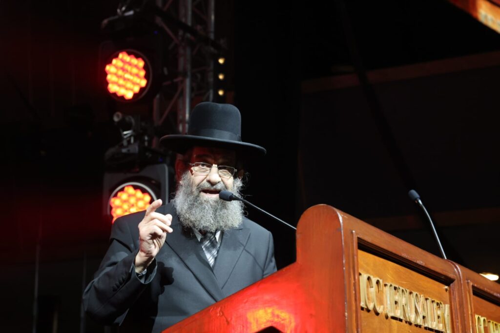 תיעוד ענק: גדולי הזמר החסידי הרעידו את 'בנייני האומה'