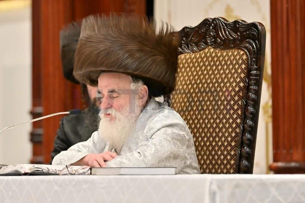 חג הסוכות בחצר הקודש ויזניץ • צפו בגלריה: