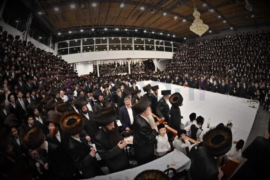 חג הסוכות בחצר הקודש ויזניץ • צפו בגלריה: