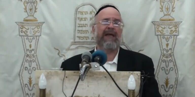 כשאתם דופקים על החזה בווידוי – אתם מבינים מה אתם אומרים ?