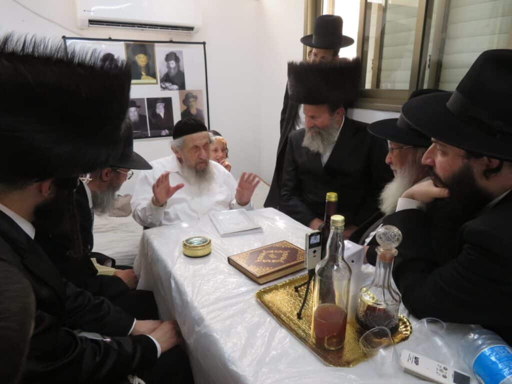 תיעוד: הקבלת פני רבו אצל מרן הגר"ד לנדו