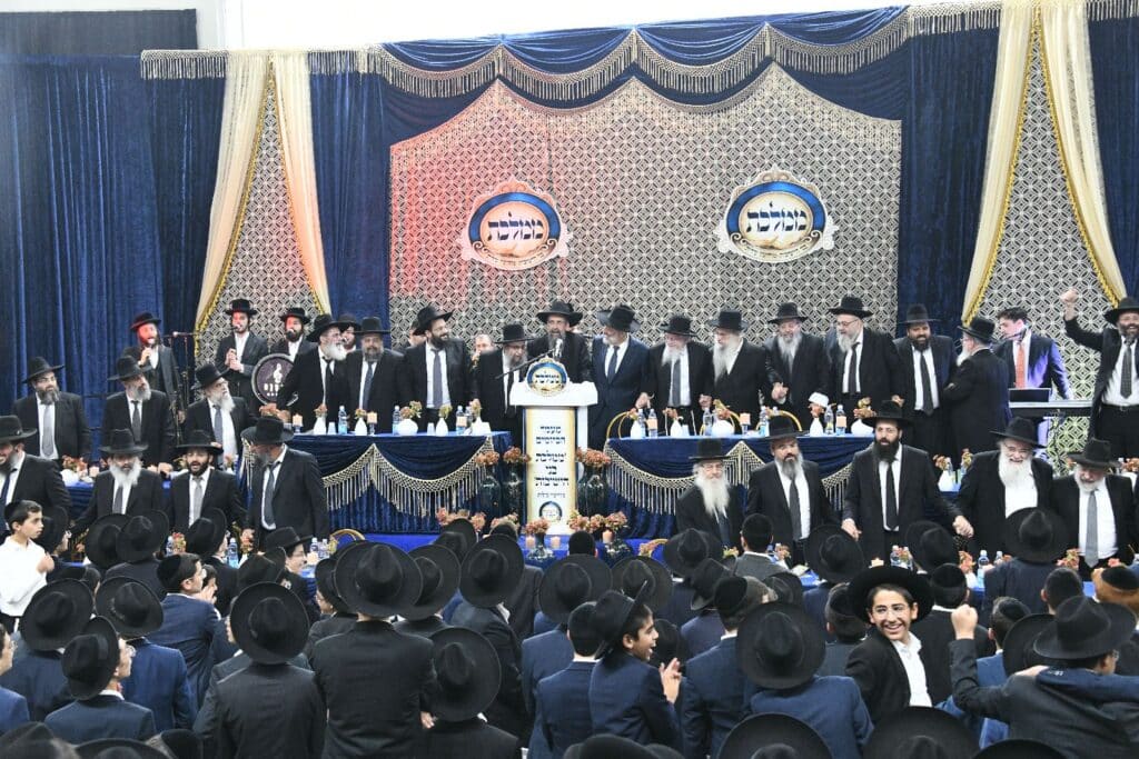 מודיעין עילית: בני העלייה התכנסו למעמד הסיומים האדיר