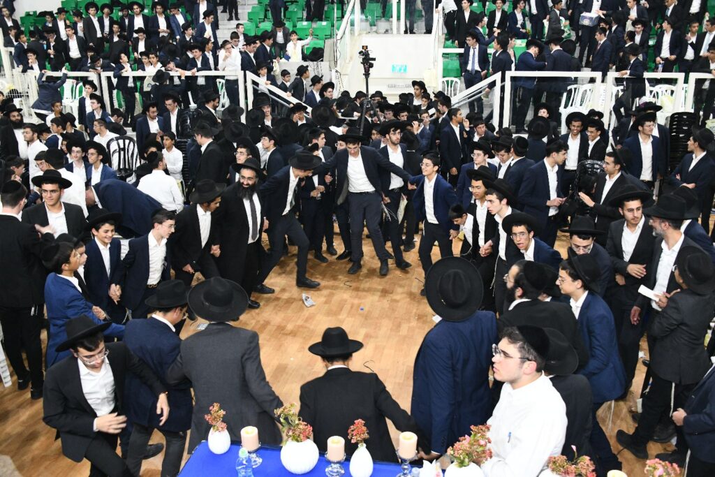 מודיעין עילית: בני העלייה התכנסו למעמד הסיומים האדיר