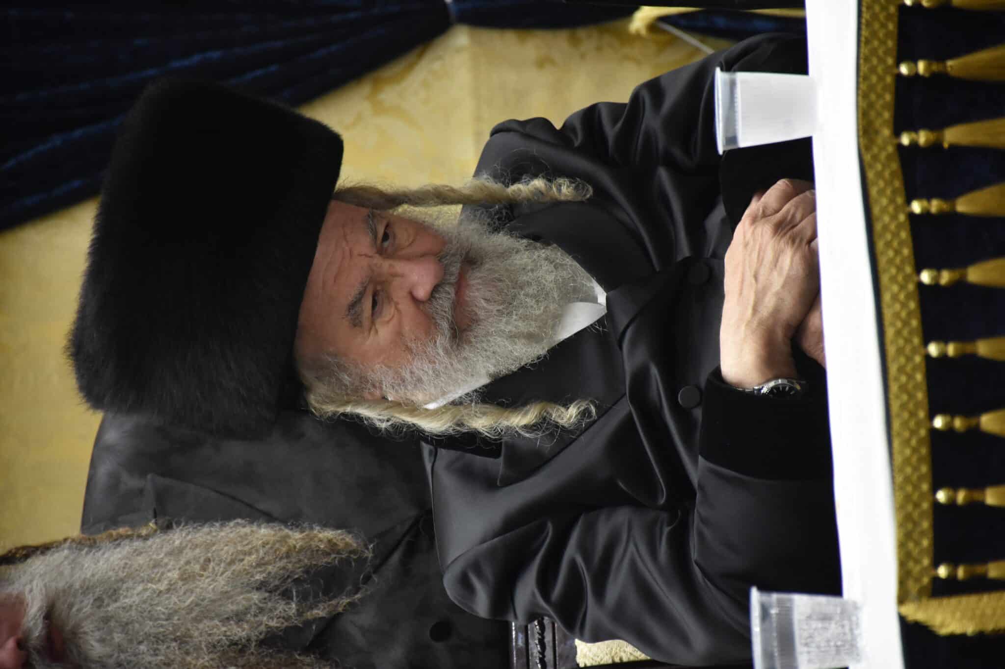 שמחת החתונה בחצרות אשלג ביאלא קומרנא