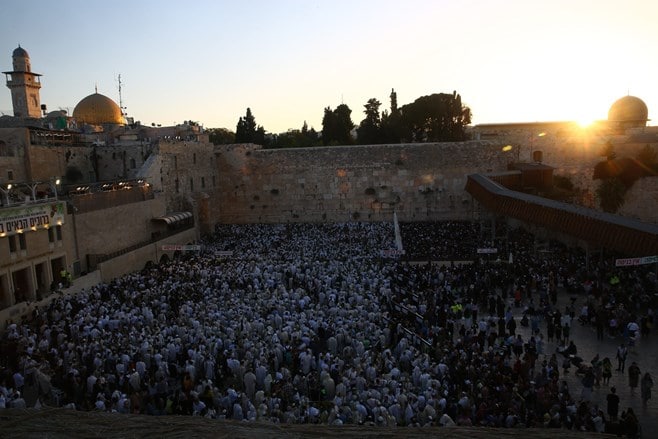 צפו: הושענא רבה בכותל המערבי