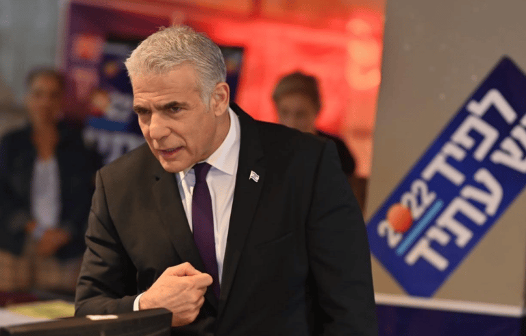 סקר:  הזינוק המטריד של יאיר לפיד