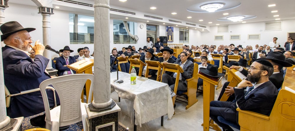 עצרת אזכרה והתעוררות לרבה של חיפה הרב שלמה שלוש זצ”ל עצרת אזכרה והתעוררות לרבה של חיפה הרב שלמה שלוש זצ”ל