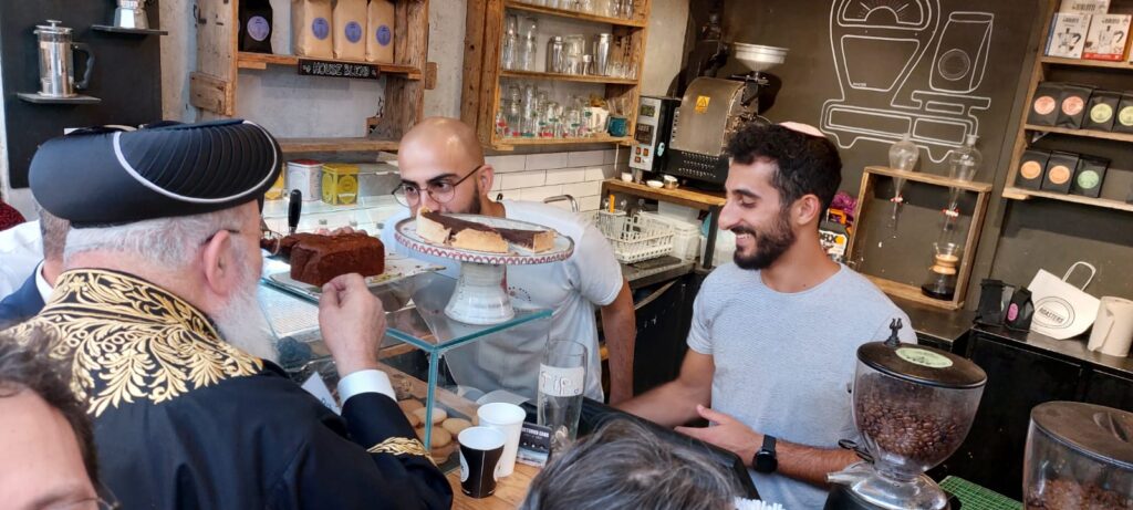 הראשון לציון עודד את הסוחרים במחנה יהודה להקדים את סגירת החנויות