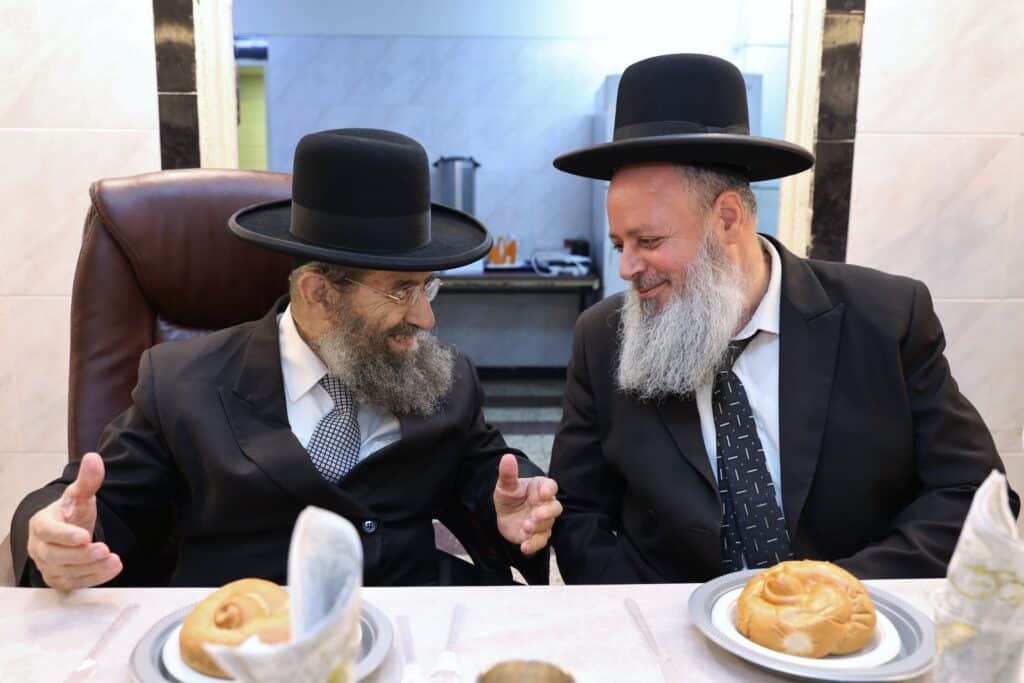 בבני ברק חגגו שבע ברכות לנכדת המרא דאתרא 