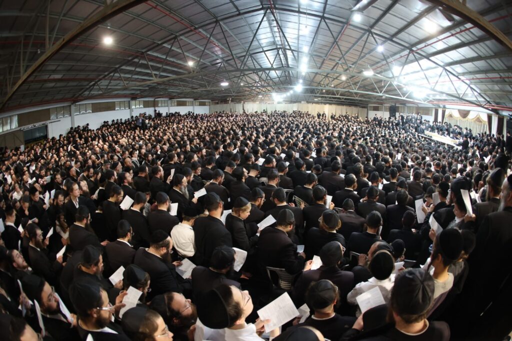 האדמו"ר מגור השתתף בשמחת השבע ברכות לנכד ה"פני מנחם'