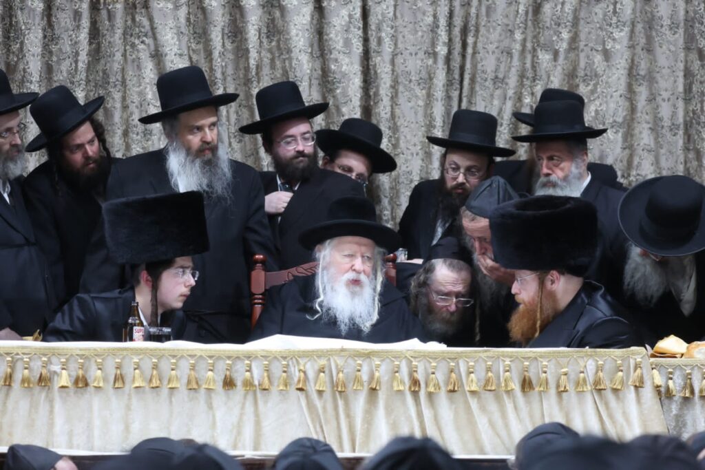 האדמו"ר מגור השתתף בשמחת השבע ברכות לנכד ה"פני מנחם'