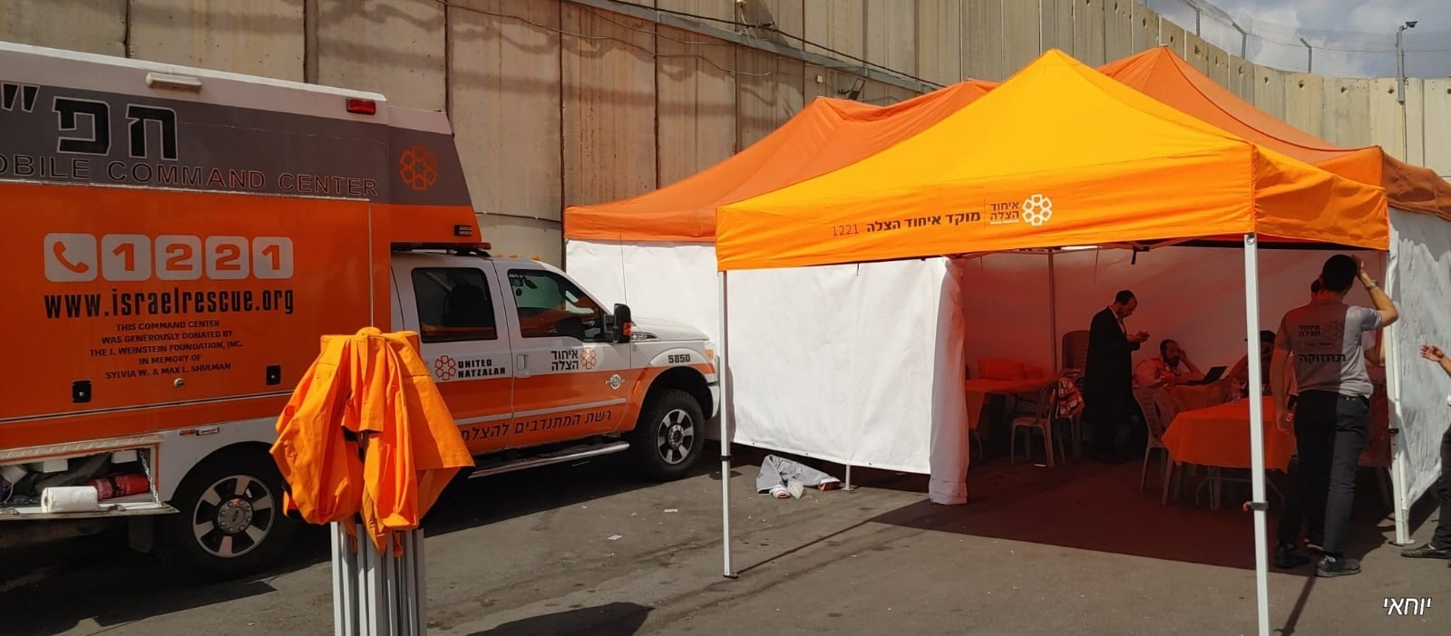 גלריה: החלה נהירת הרבבות למתחם קבר רחל אמנו