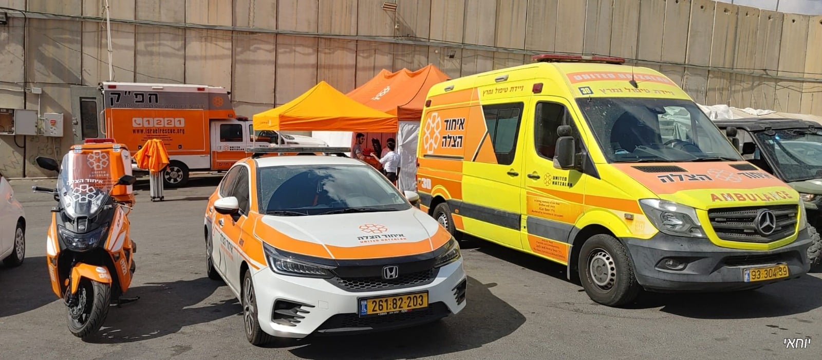 גלריה: החלה נהירת הרבבות למתחם קבר רחל אמנו