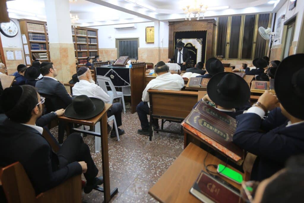 "להיזהר עם נייעס": תלמידי הישיבות סיימו חפץ חיים