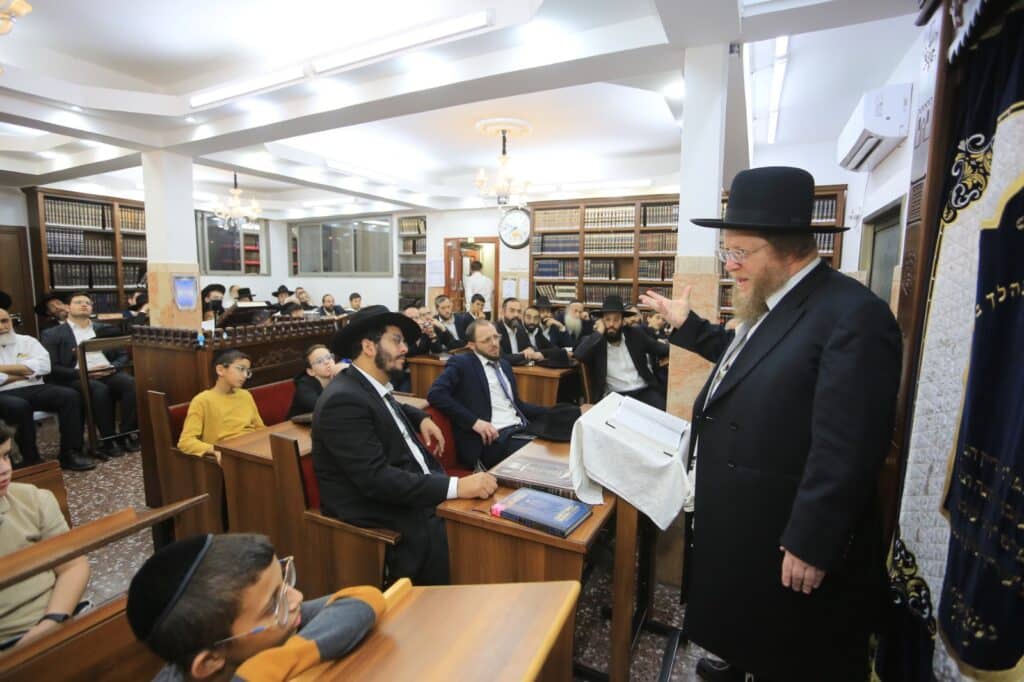 "להיזהר עם נייעס": תלמידי הישיבות סיימו חפץ חיים